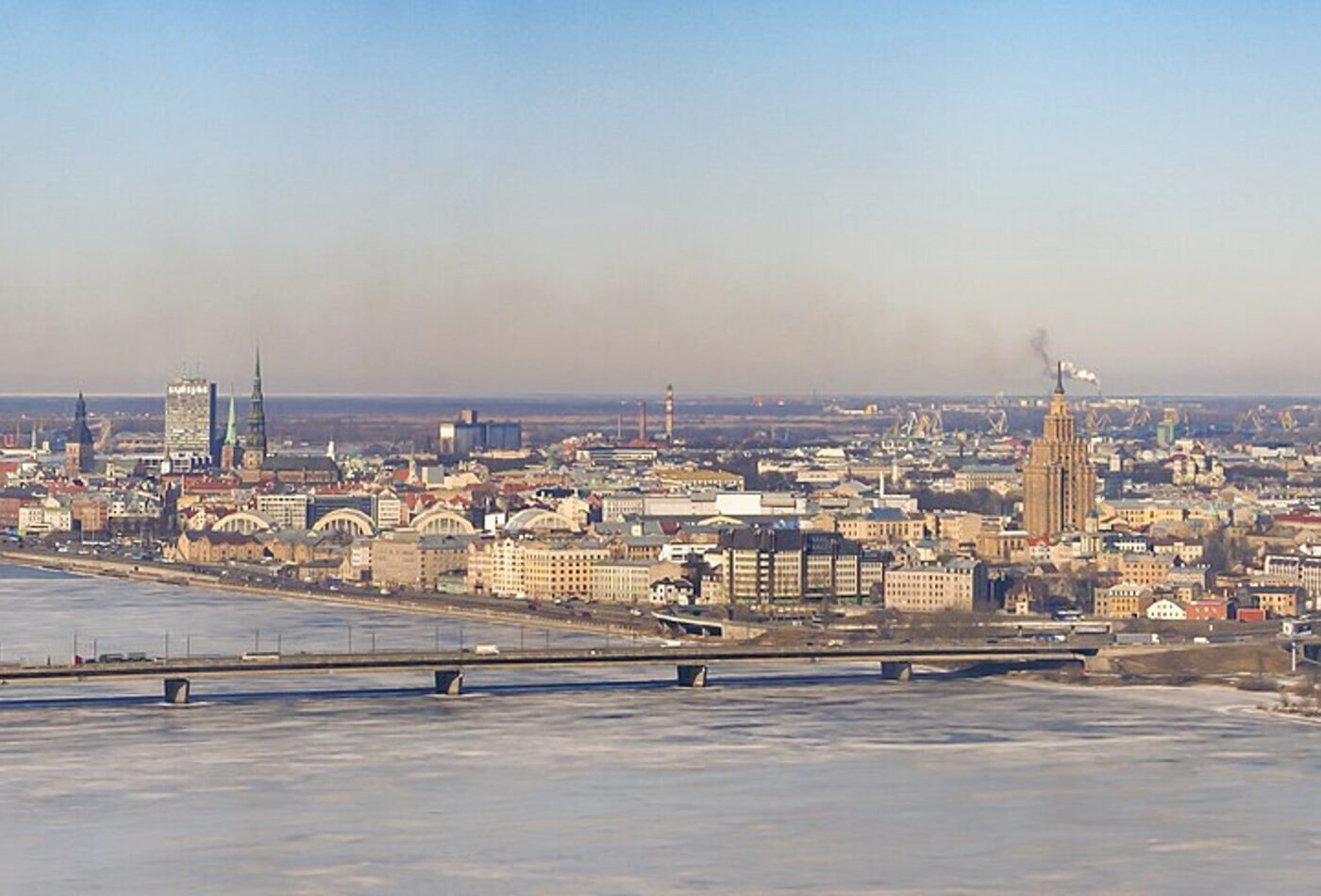 Riga и Daugava как центральная база Latvia