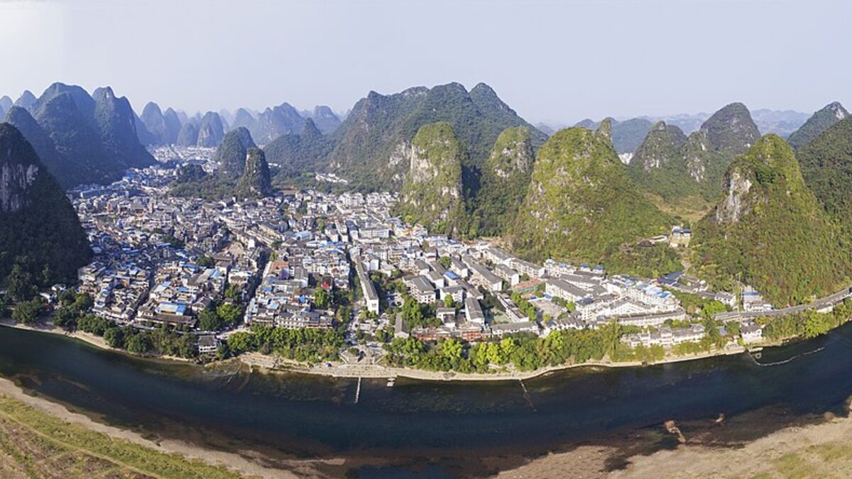 Рынок Yangshuo