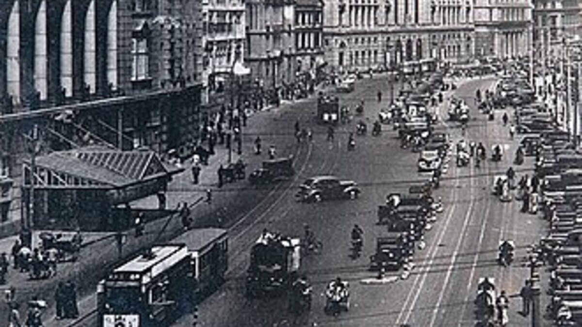 Customs House на Bund