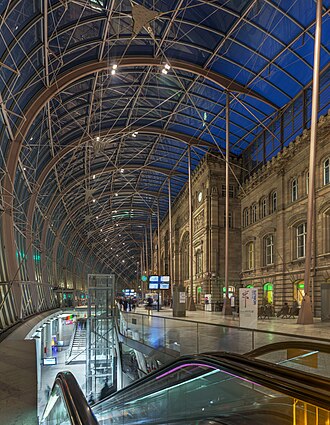 Strasbourg-Ville station как железнодорожный вход