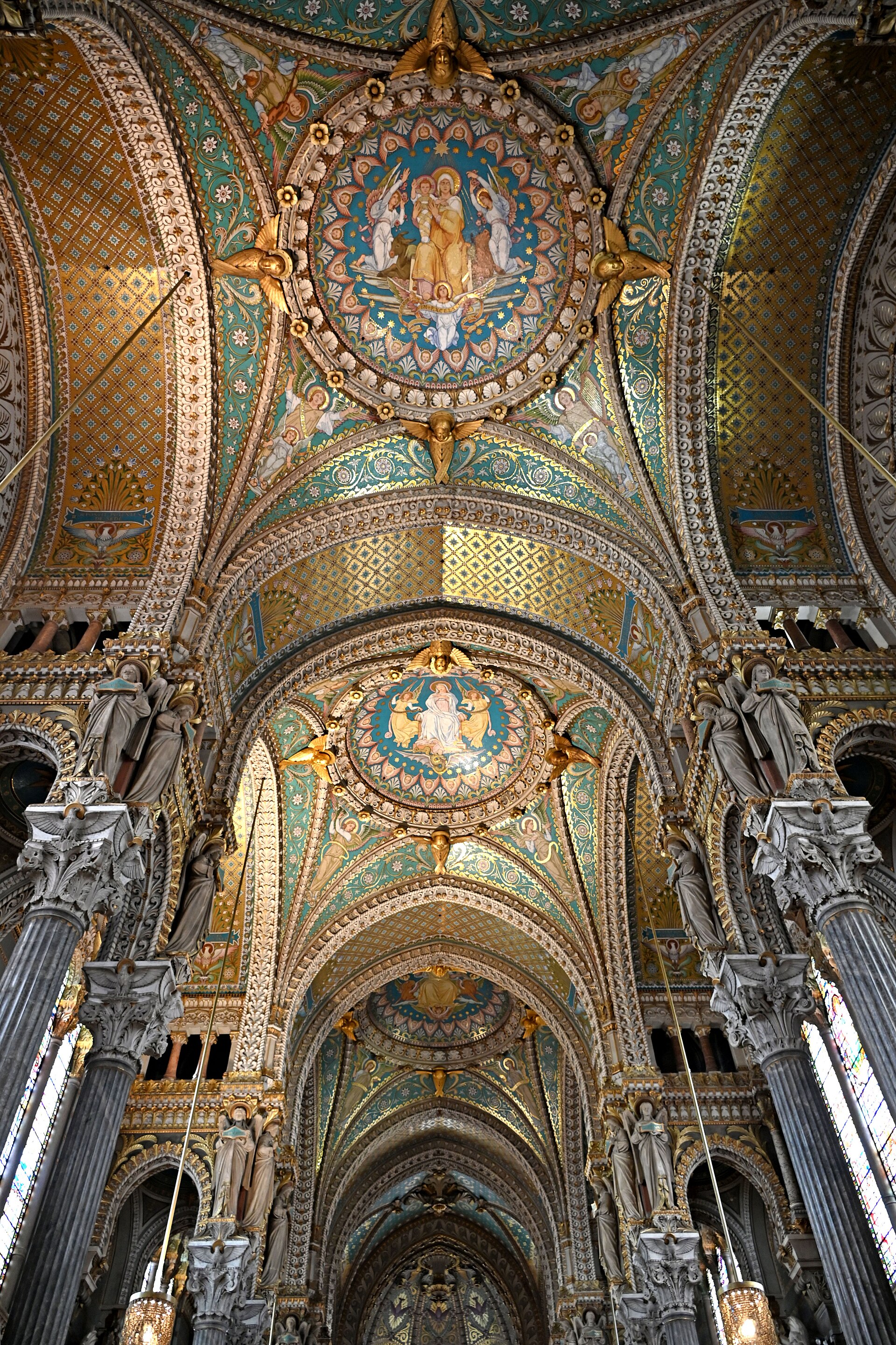 Basilique Notre-Dame de Fourviere в Lyon