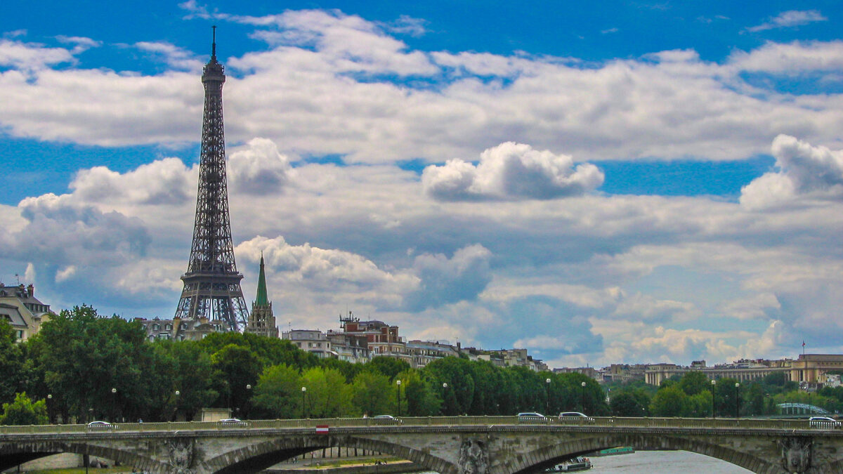 Seine и прогулочная ось центра