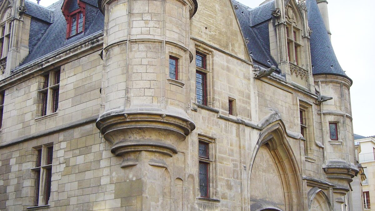 Le Marais для пешего центра и кафе