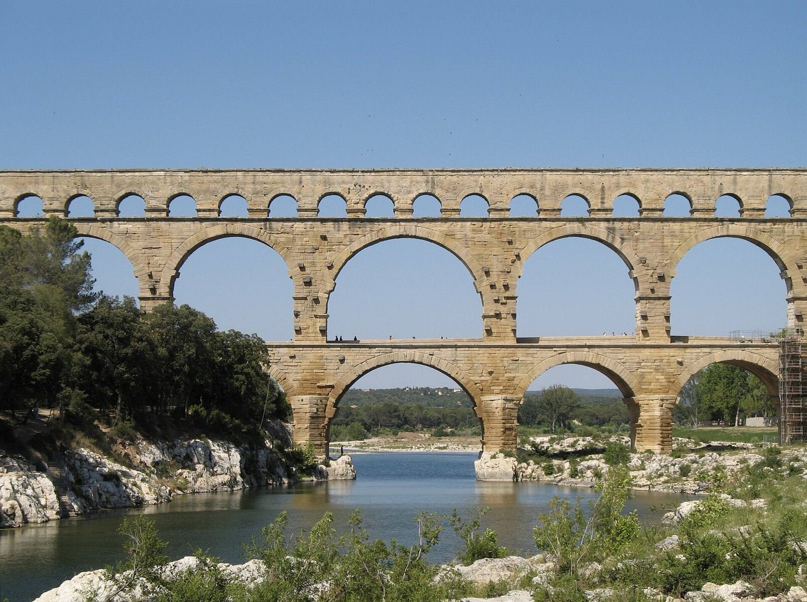 Pont du Gard как выезд из Avignon