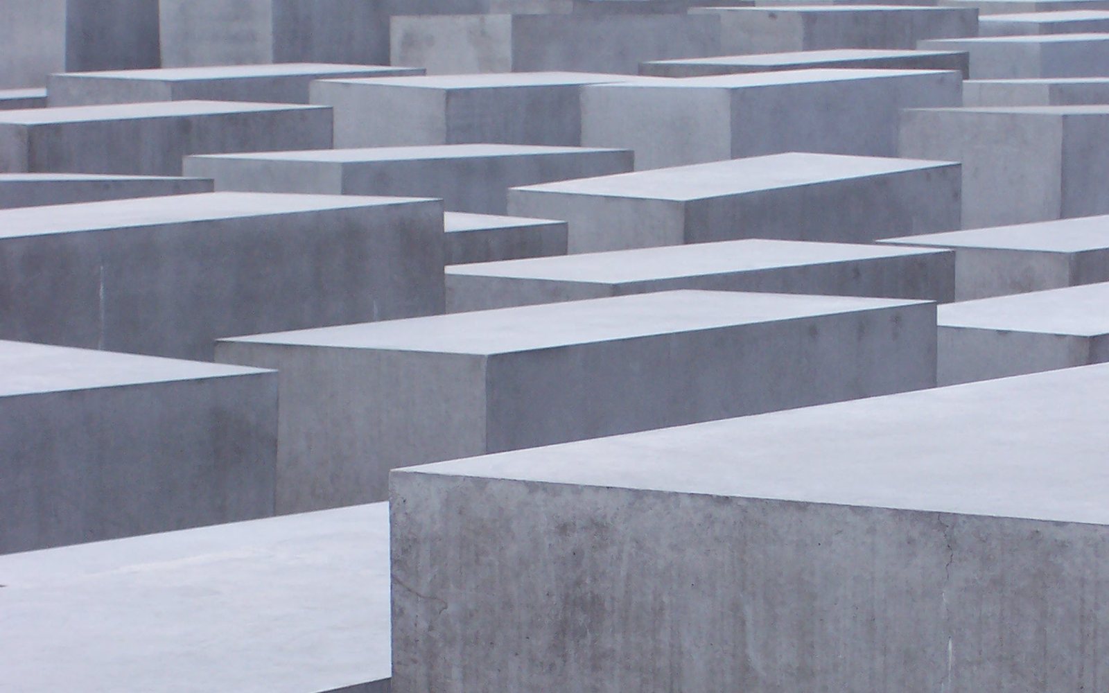 Holocaust Memorial как место памяти в центре