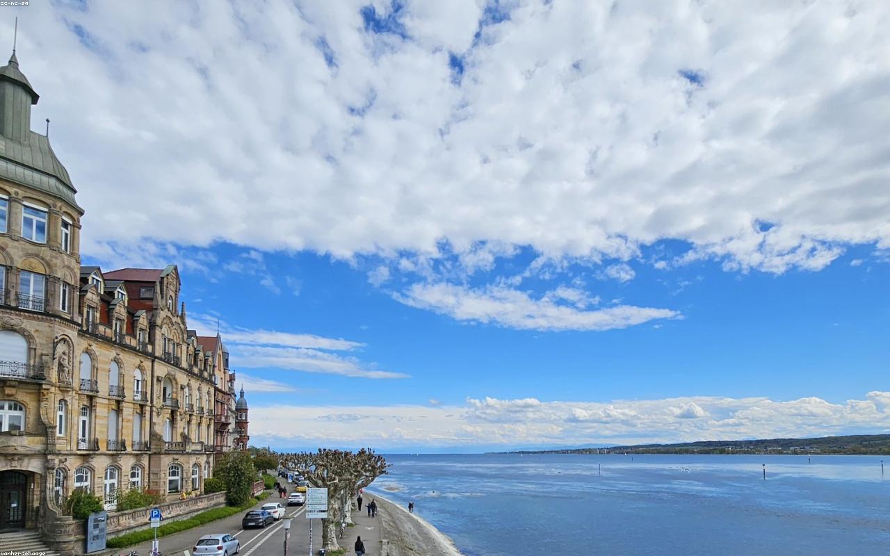 Konstanz как Lake Constance hotel base