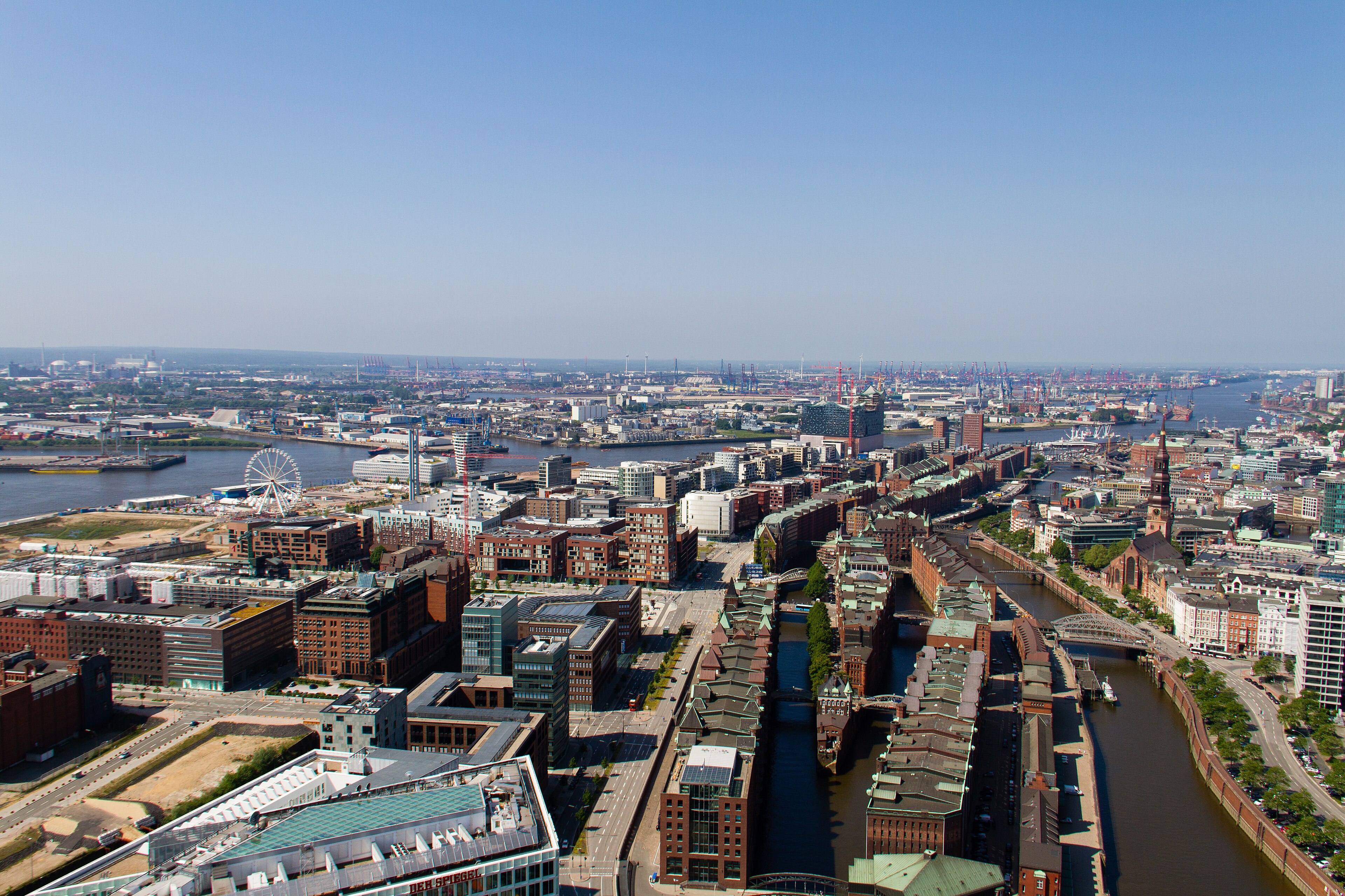 HafenCity и waterfront для первого знакомства с Hamburg