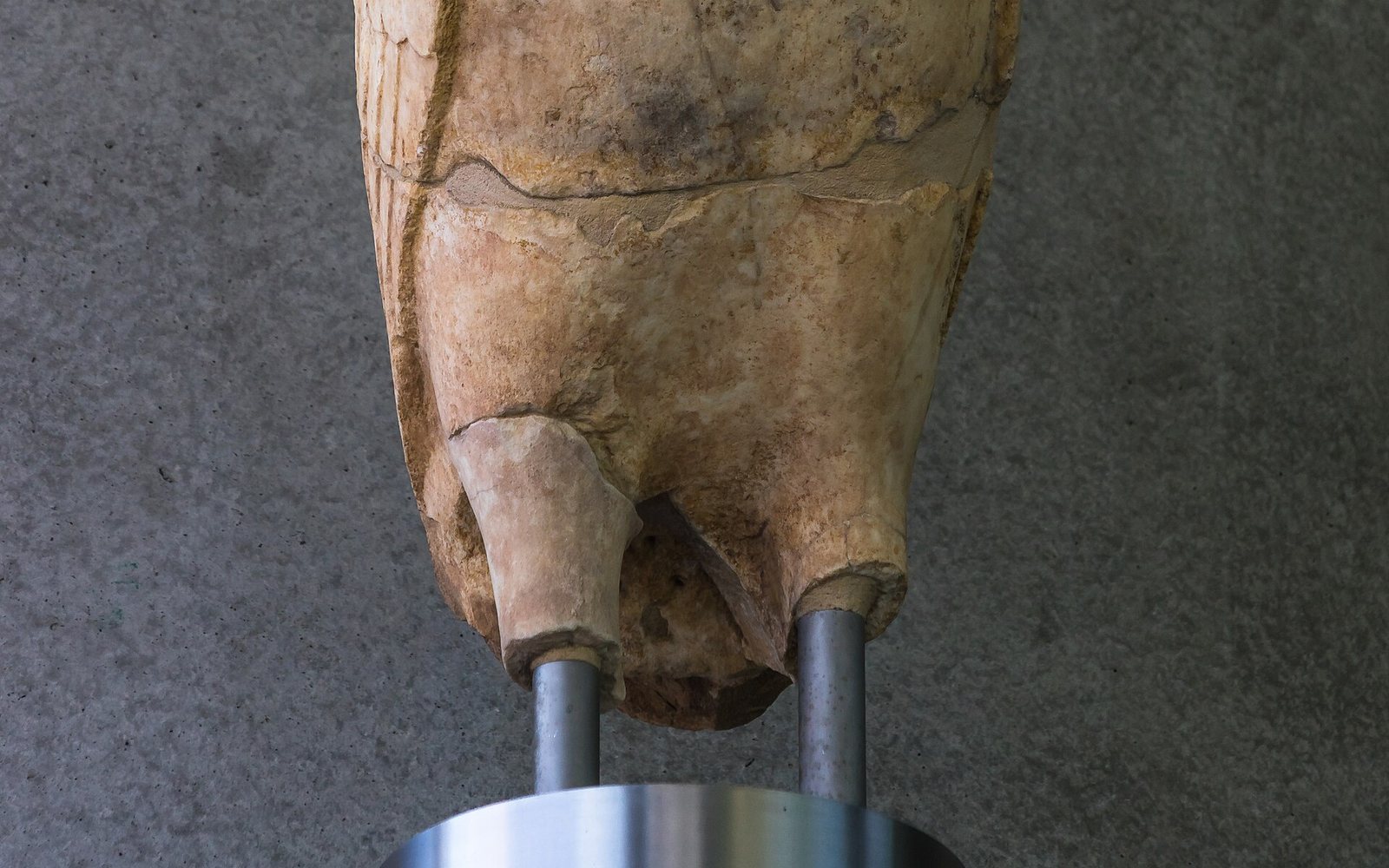 Acropolis Museum и античный слой Афин