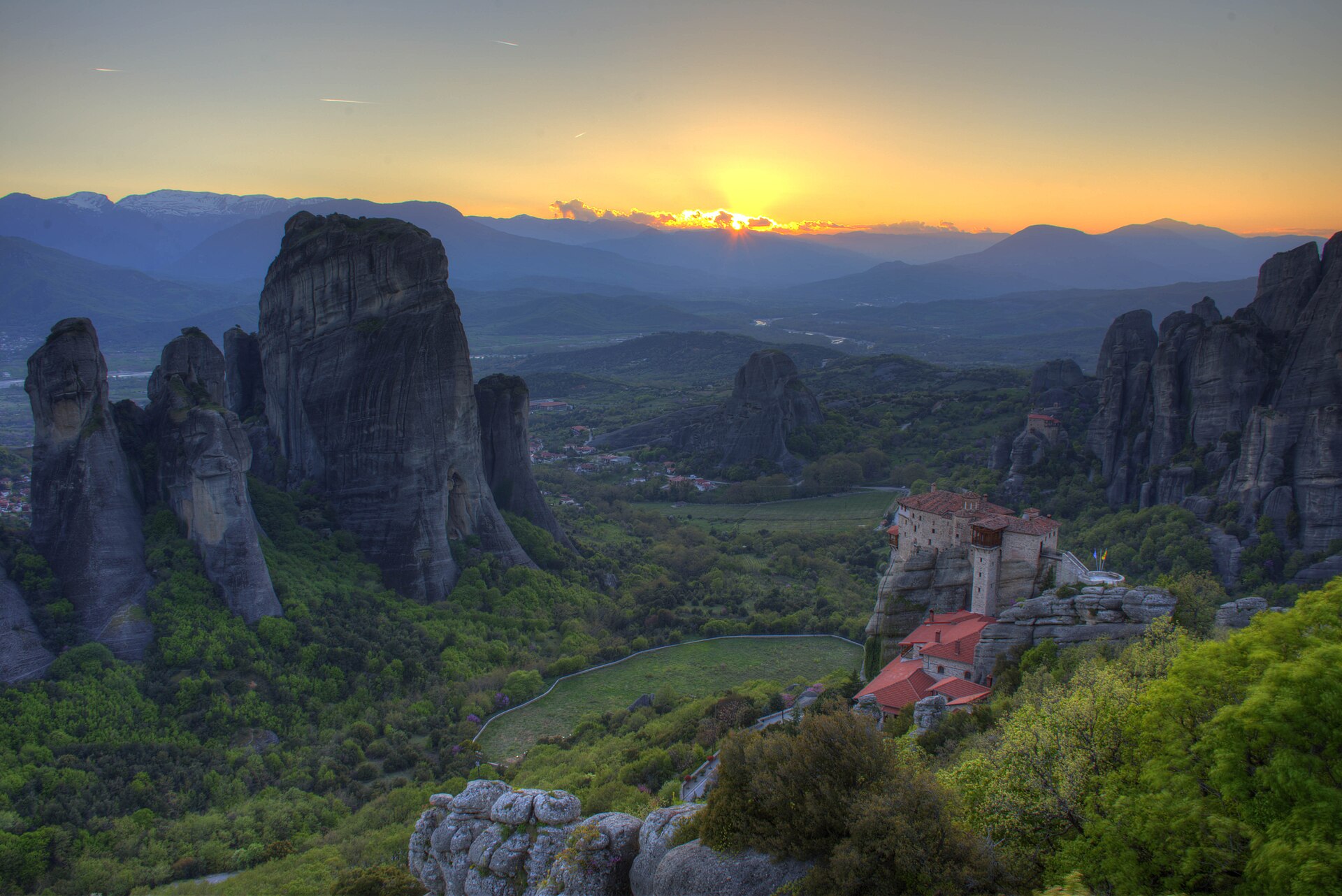 Meteora monastery и правила посещения монастырей