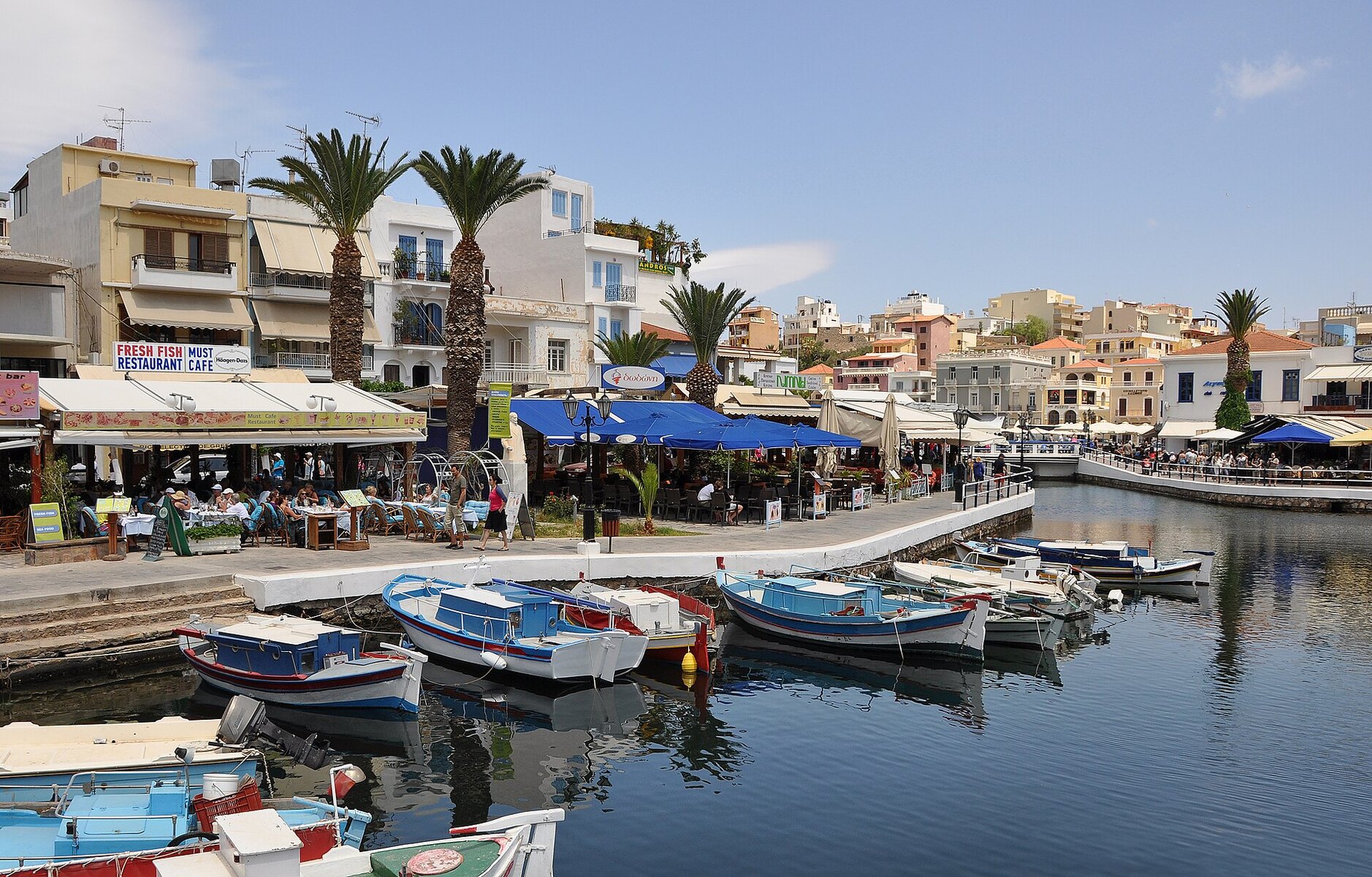 Agios Nikolaos как база восточного Крита