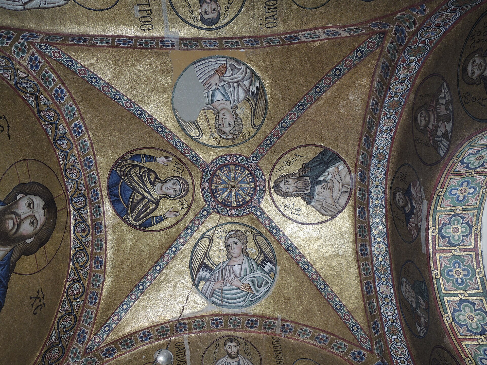 Hosios Loukas monastery interior