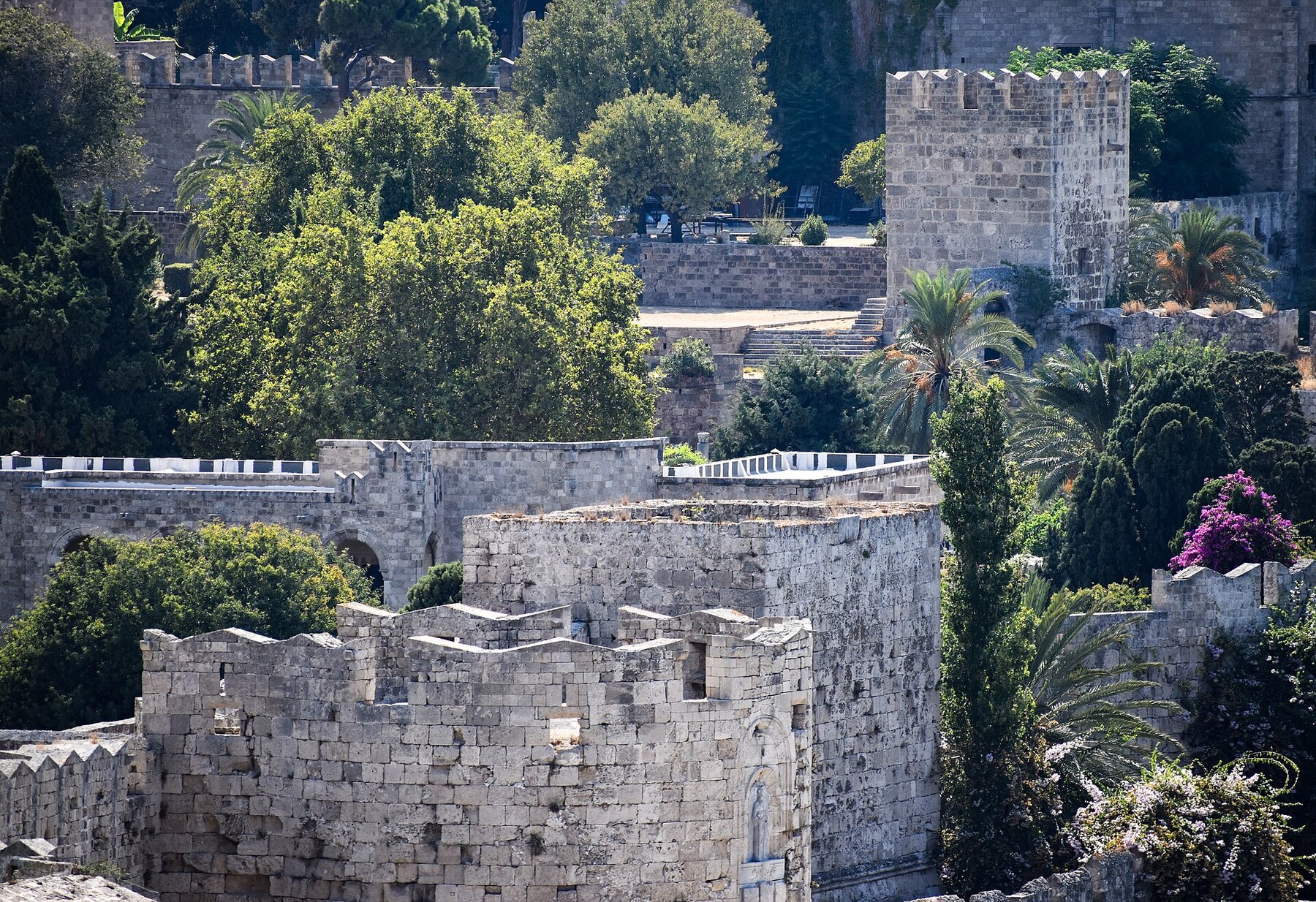 Rhodes Old Town и rules для heritage areas