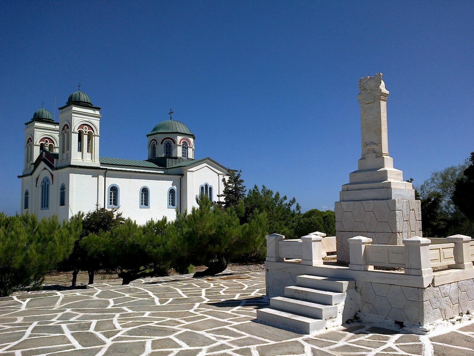 Paros и Naoussa как мягкий Cyclades extension