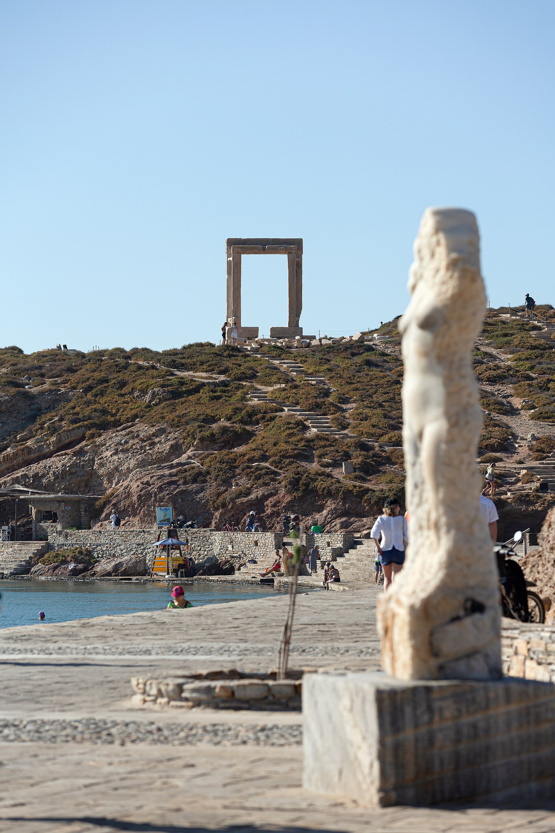 Naxos Portara и более спокойный остров