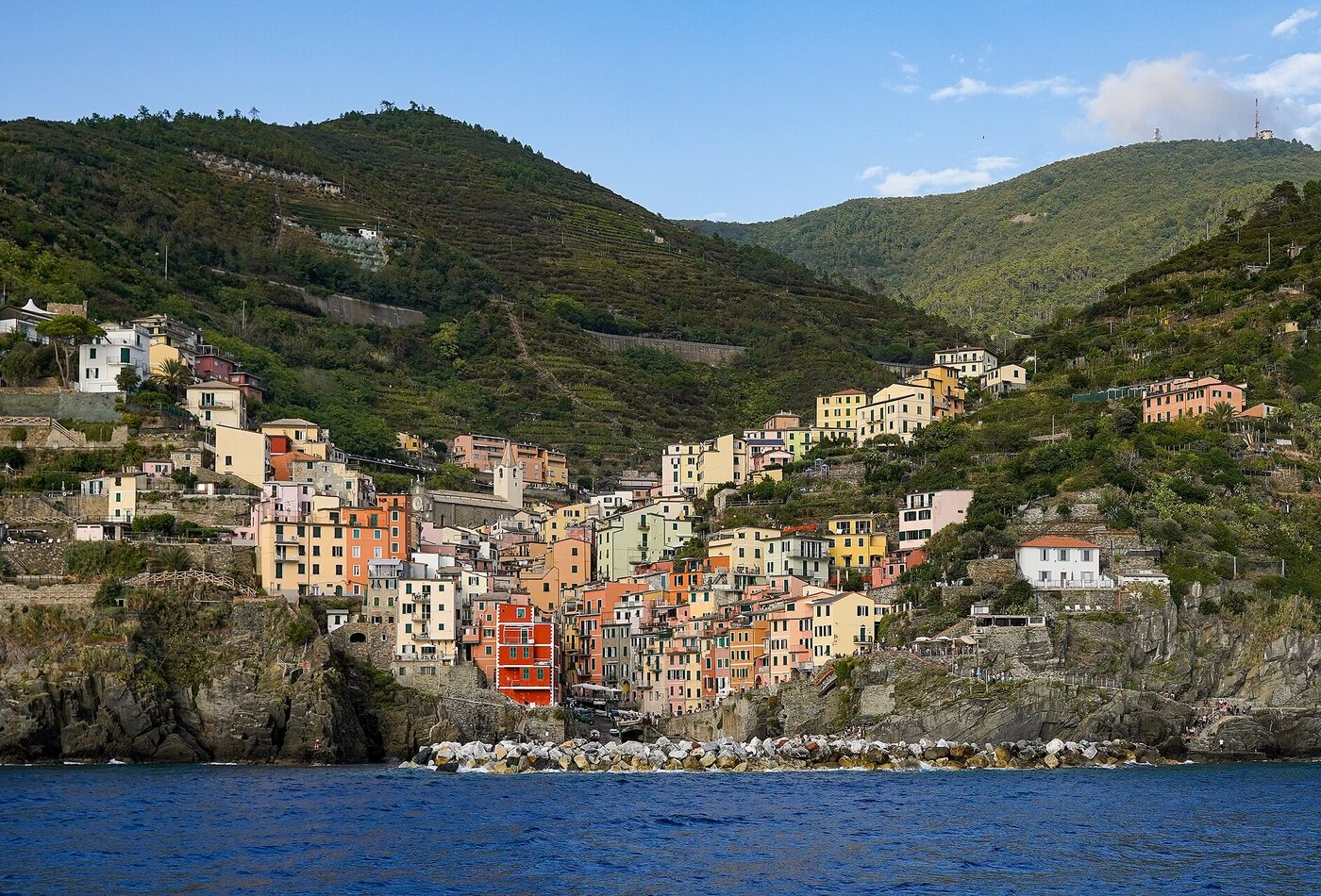 Cinque Terre поезд route и station logistics
