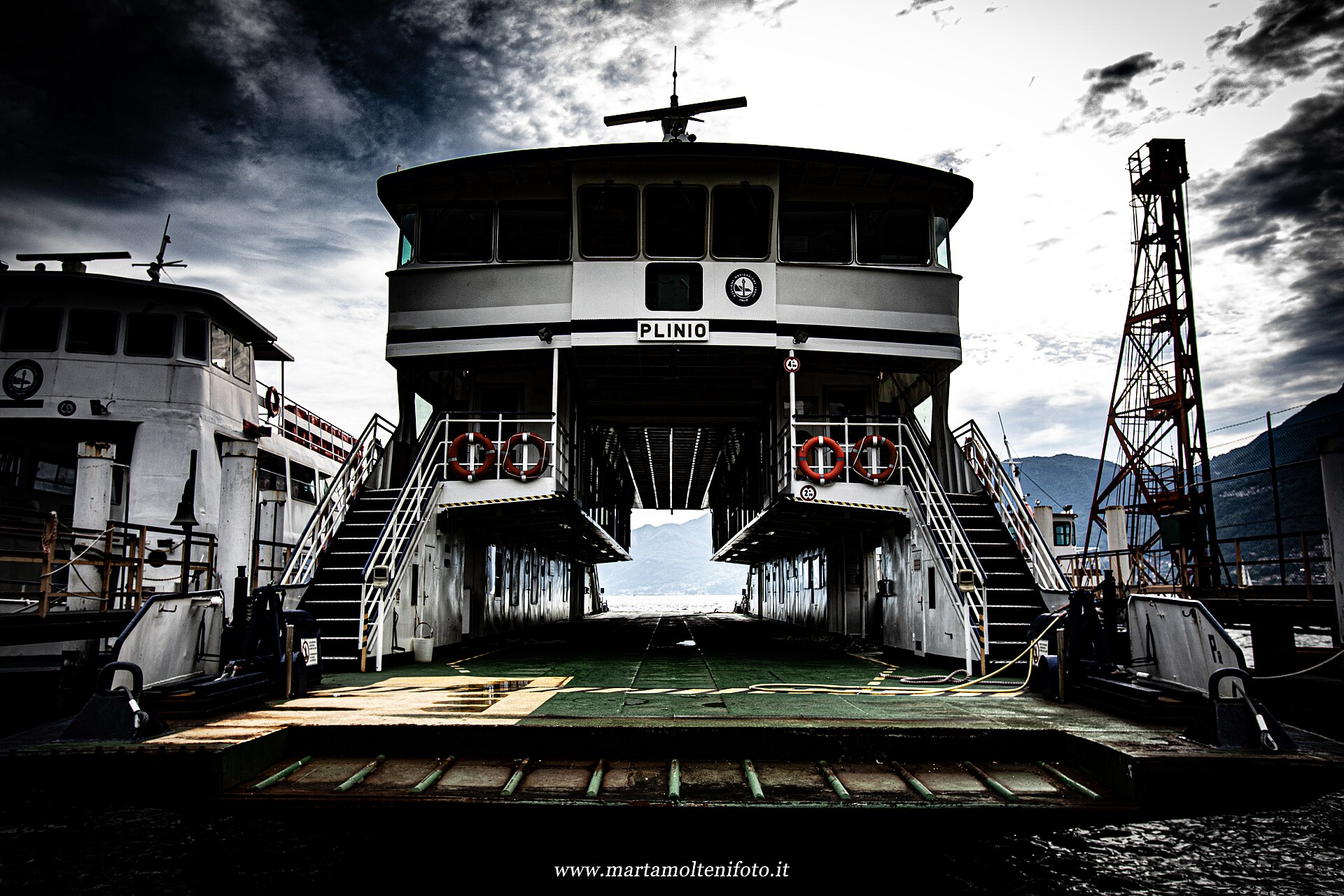 Lake Como ferries требуют расписания и запаса времени