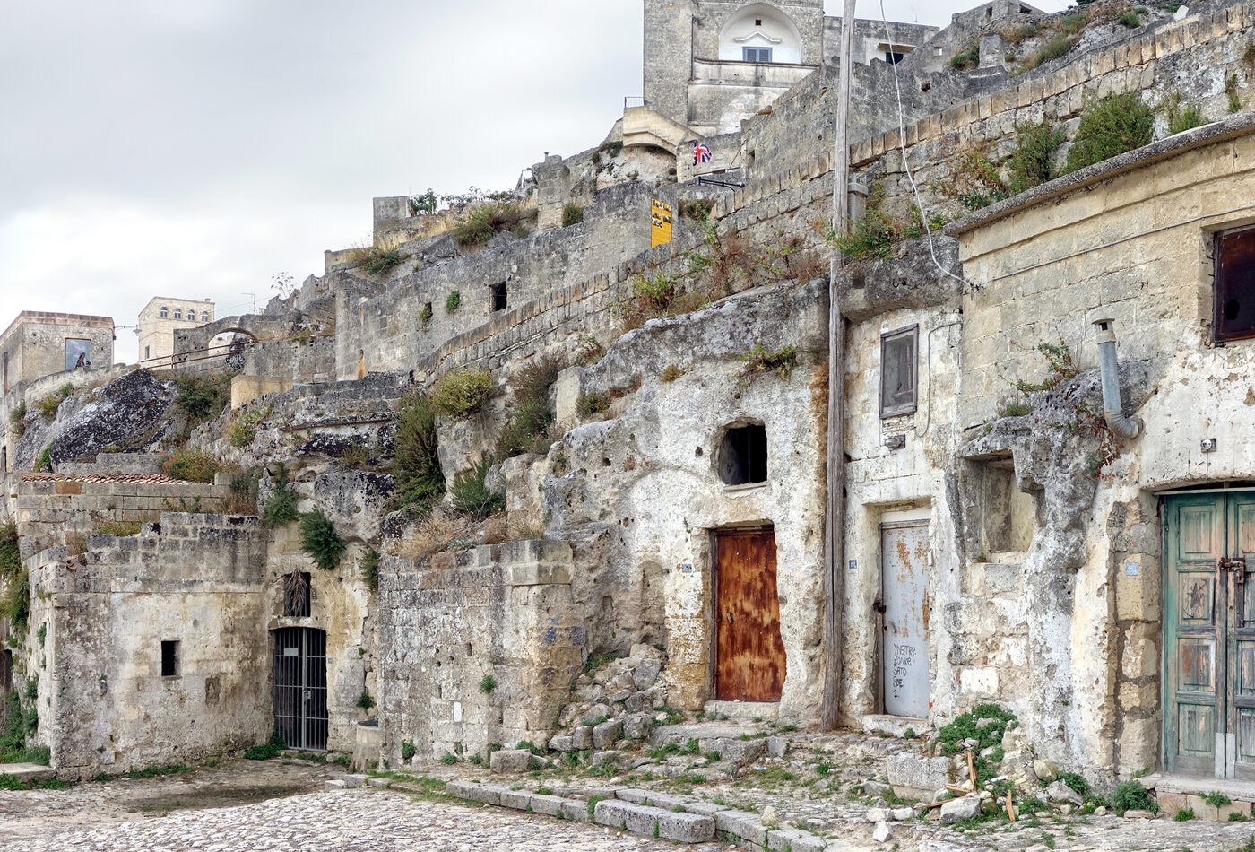 Matera Sassi требует отдельного времени и правил маршрута