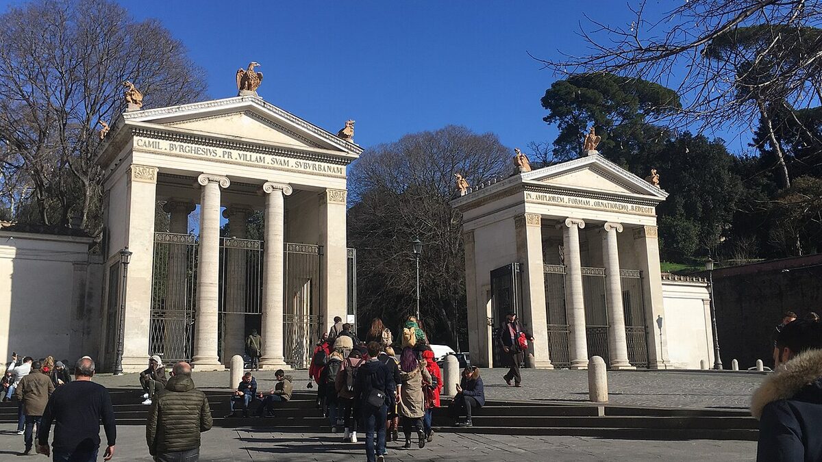 Villa Borghese как зеленая зона у центра