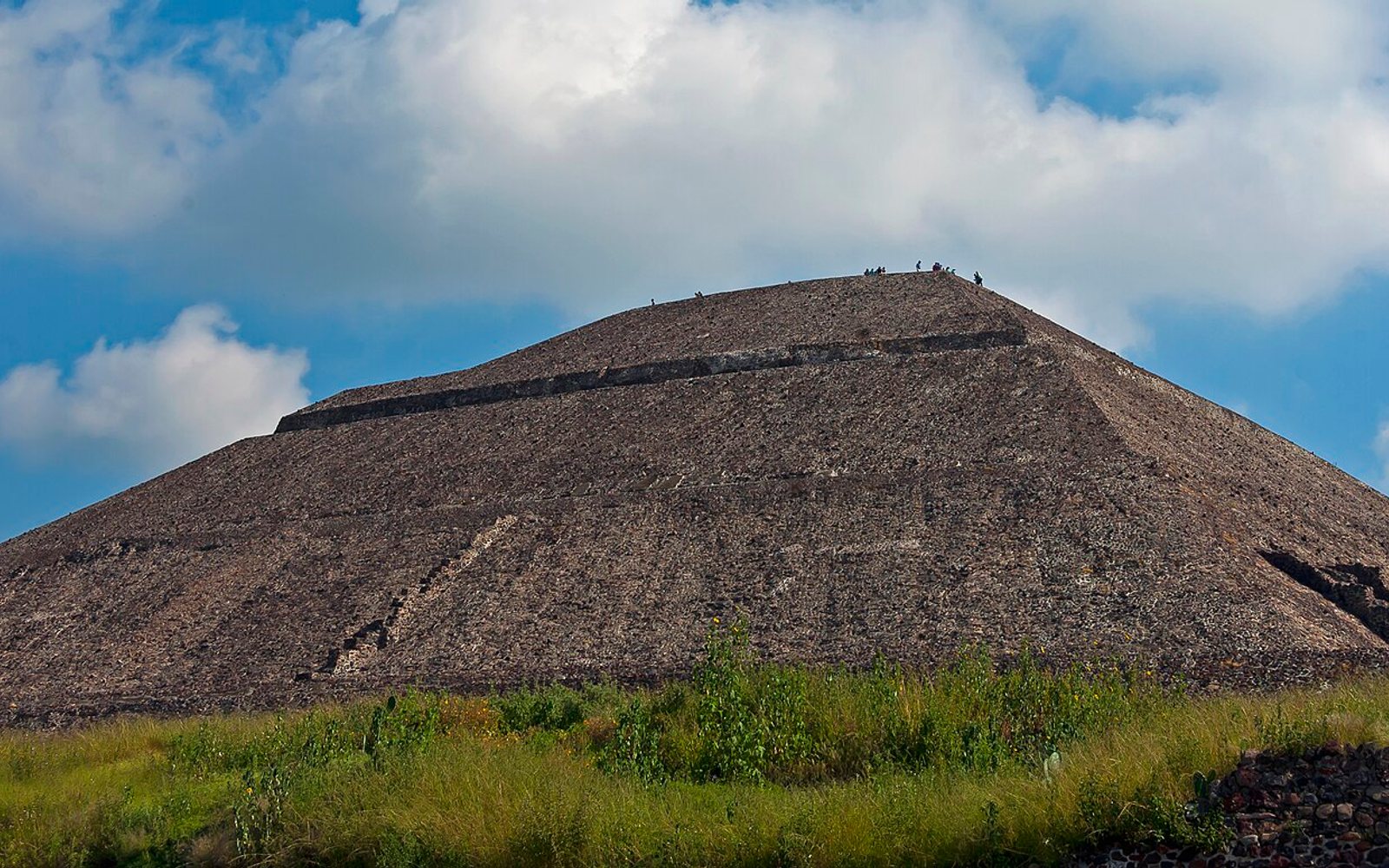 Teotihuacan и вход в археологическую зону