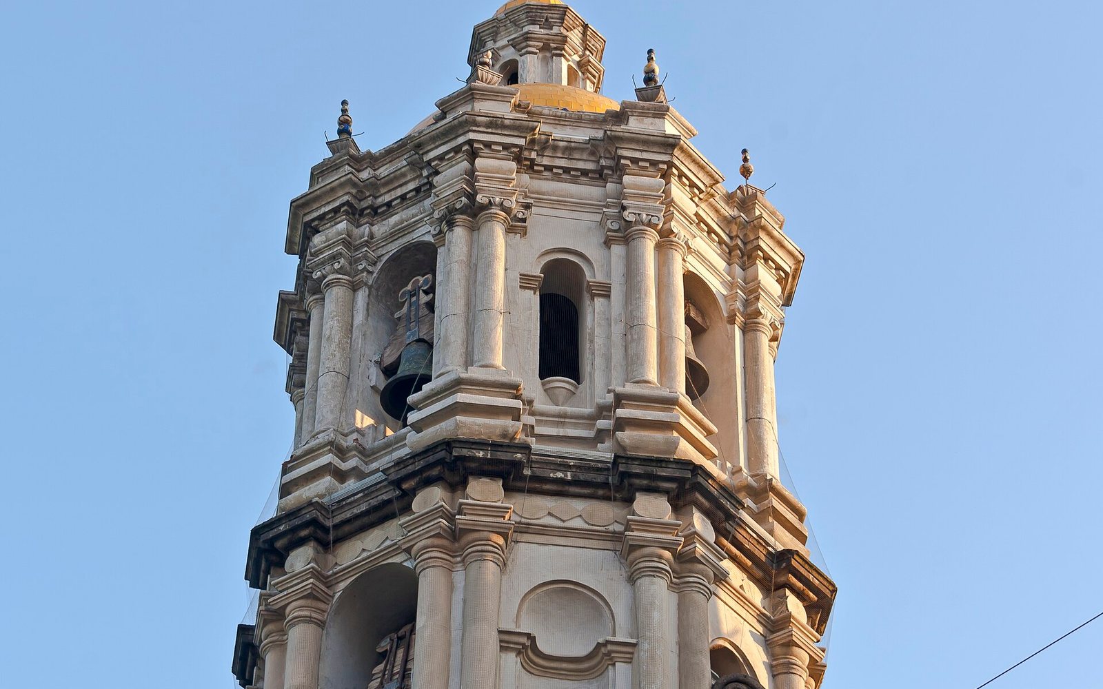 Basilica of Guadalupe как религиозный объект