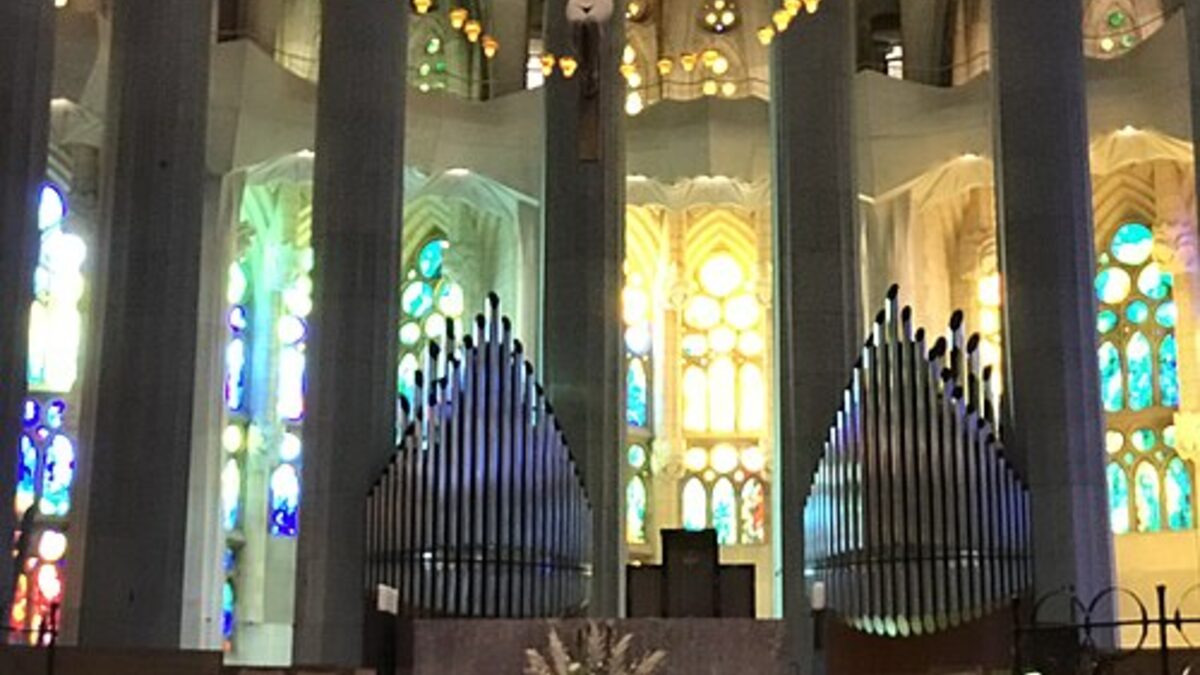 Sagrada Familia как ключевой объект Gaudi
