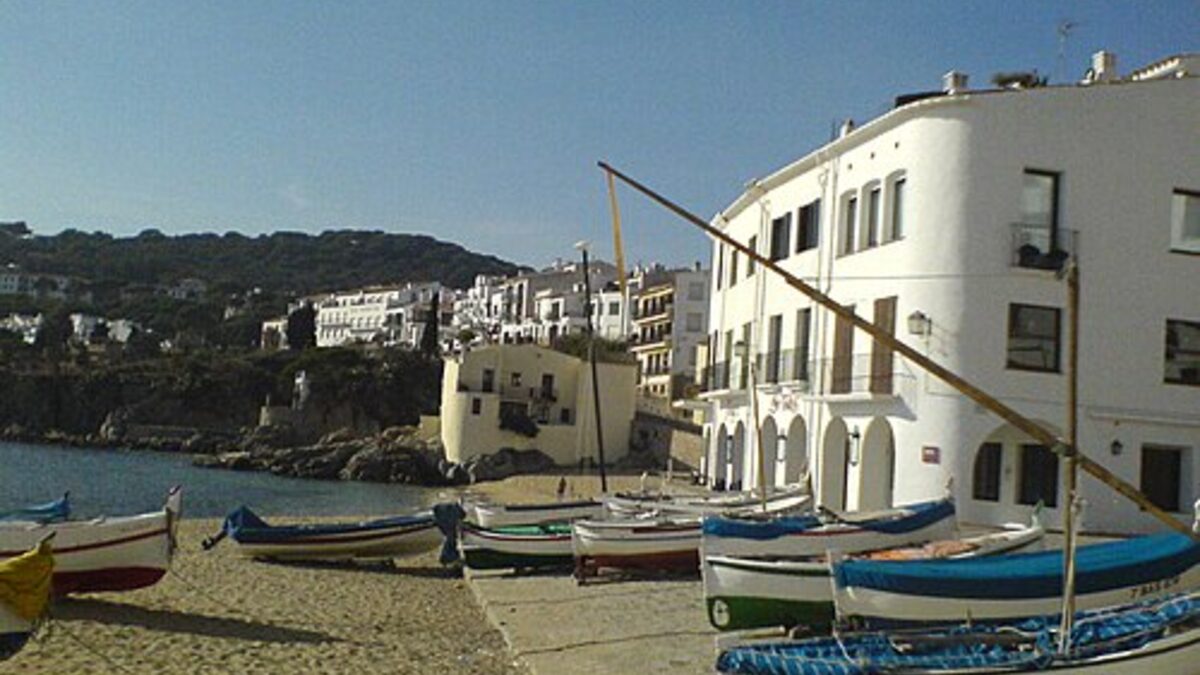 Calella de Palafrugell для побережья Costa Brava
