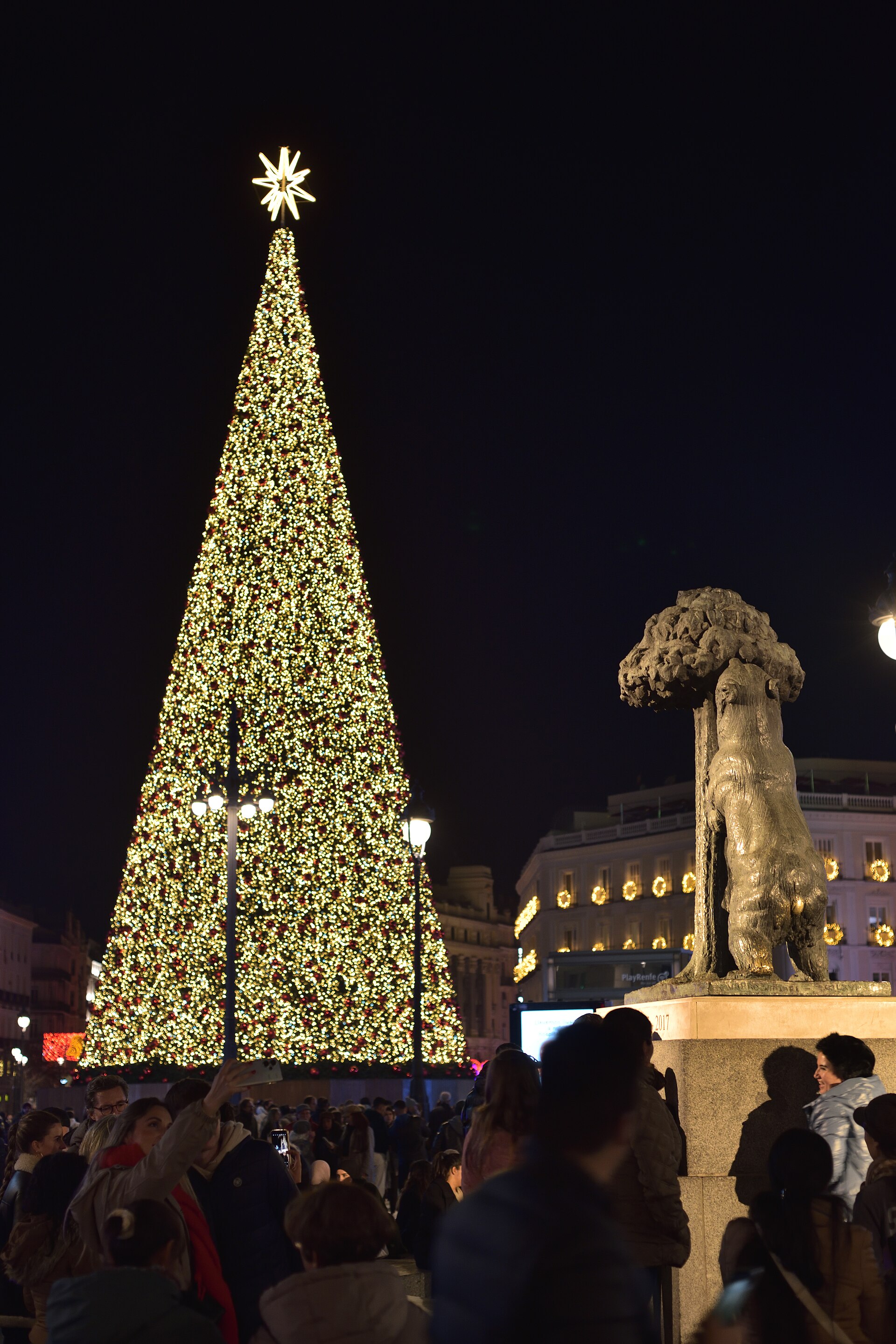 Puerta del Sol как центральный ориентир Madrid